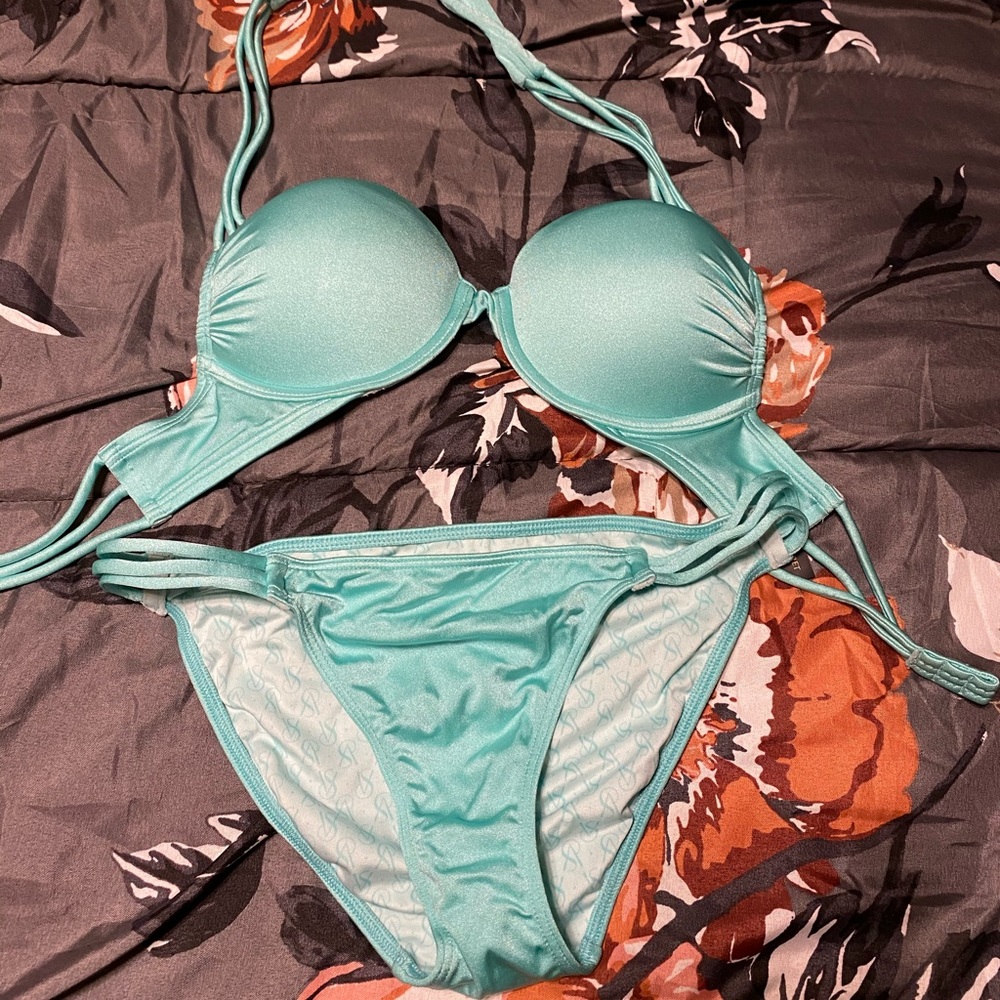 Victoria Secret Bombshell Bikini